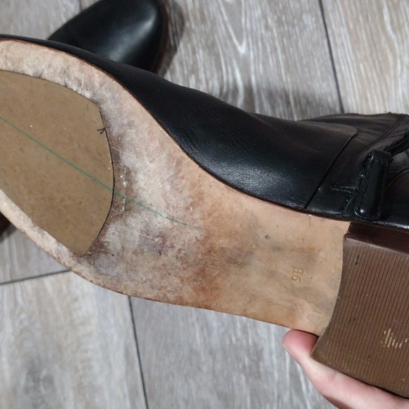 Cole Haan black leather and suede ankle zip booties. Size 9 - Picture 7 of 11